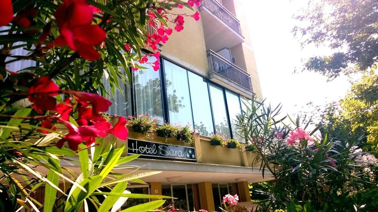 Hotel Sara*** تْشيزيناتيكو المظهر الخارجي الصورة